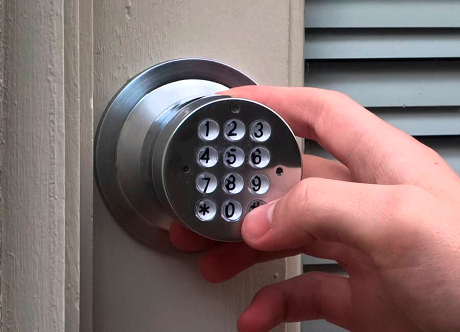 Tasman Key Service supply and install keyless entry systems