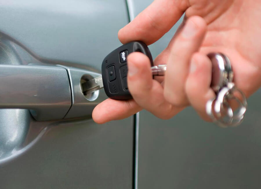 Tasman Key Service can help with your car keys or locked car